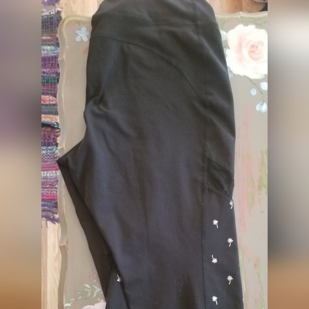Old Navy Active Leggings